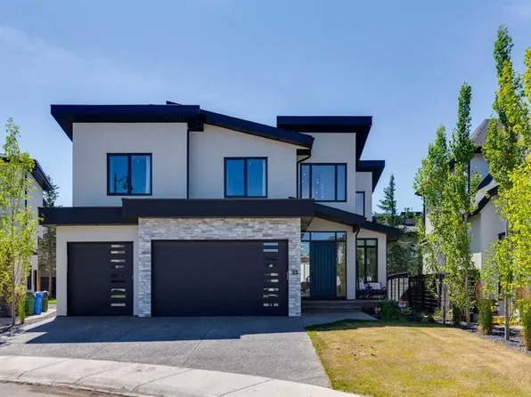 23 N Elveden Park SW, Calgary, AB T3H 2A9