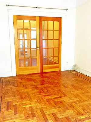 Rented by Rapid Realty Cobble Hill | media 47