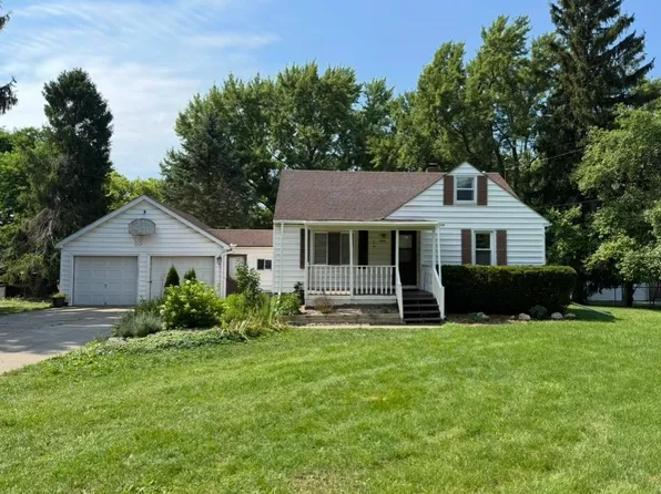 1068 S Graham Rd, Flint, MI 48532