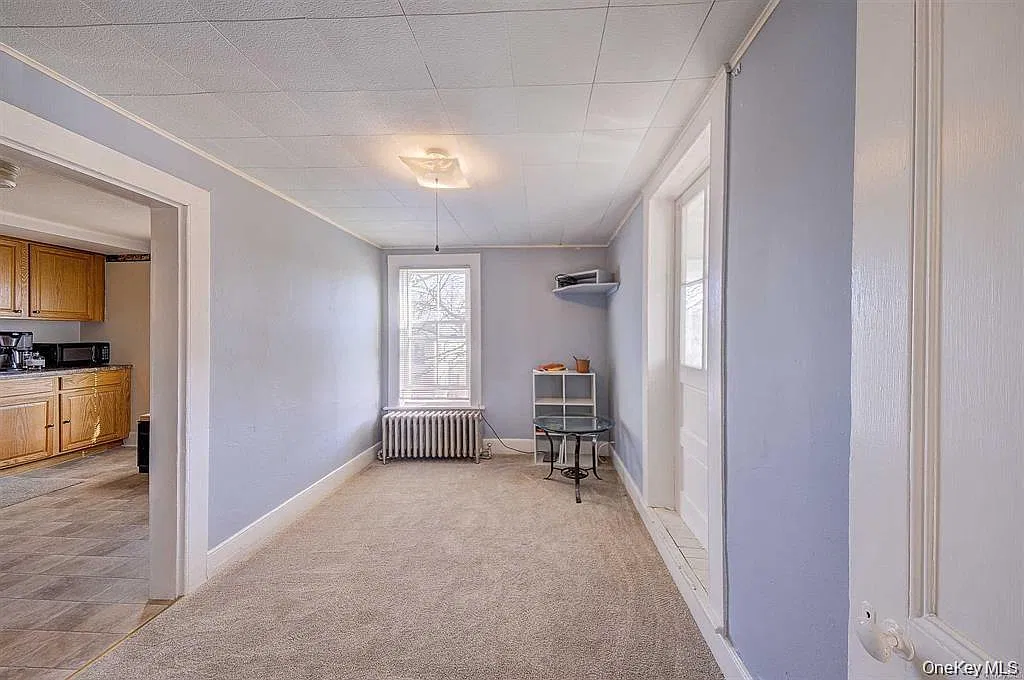 2 bed, 1.0 bath, 1422 sqft, $2,750 — Photo 3