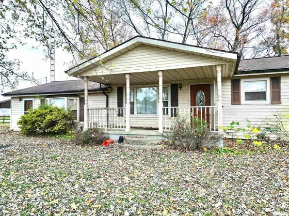 18446 Irvington Rd, Centralia, IL 62801