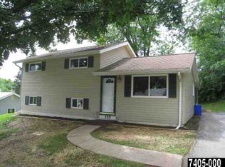 355 Canary Cir, York, PA 17404