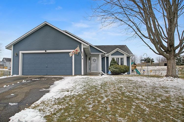 1st image of 8855 Sequoia Ct