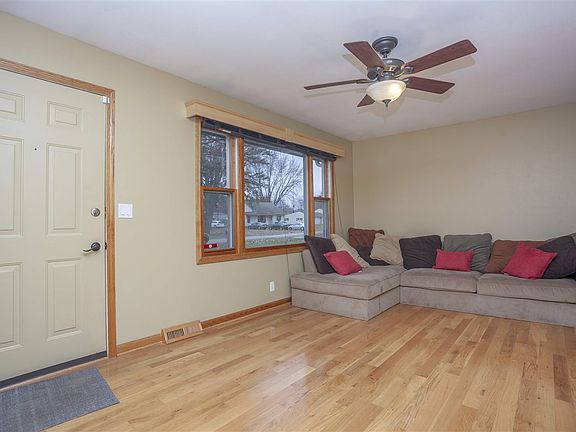 4th image of 1470 Dixie Dr
