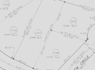 1755 Ridge Rd, Raymond, ME 04071