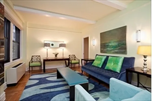 Sold by Kleier Residential | media 8