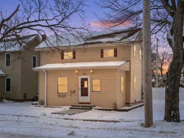 117 N 3rd Ave, Big Rapids, MI 49307