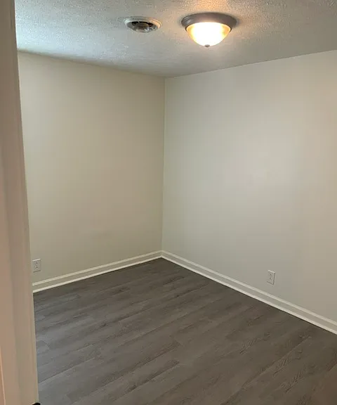 617 Colonette Dr — Photo 11