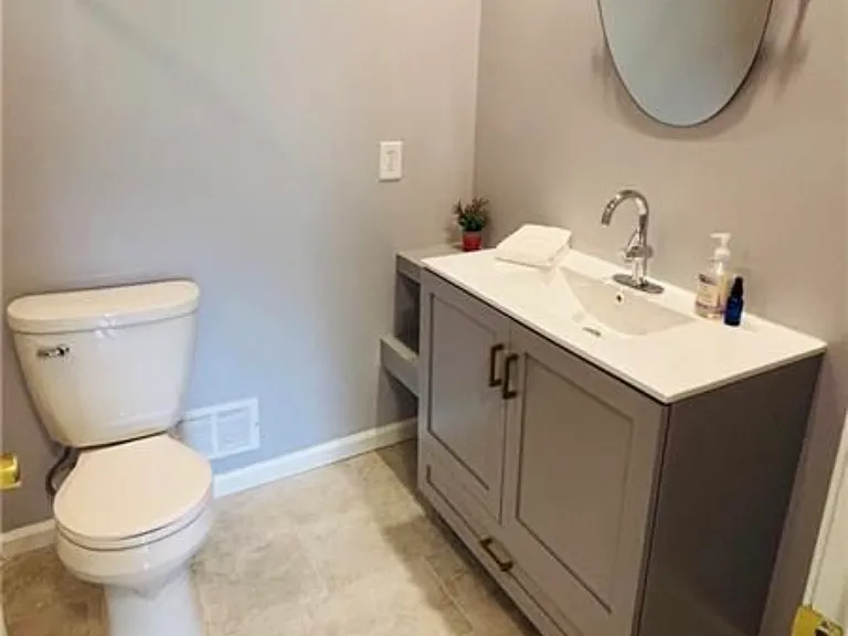 667 Brookline Dr SE — Photo 20