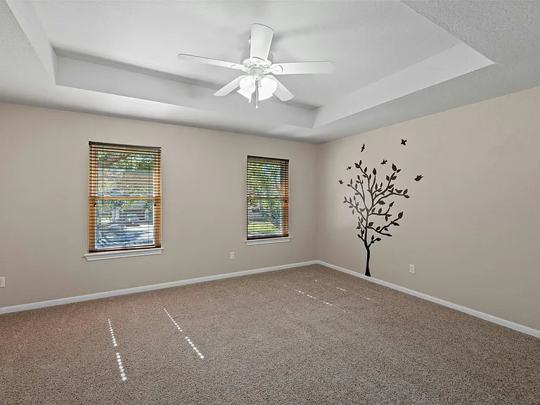 1001 Chickory Ct — Photo 25