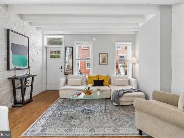1838 Webster St, Philadelphia, PA 19146
