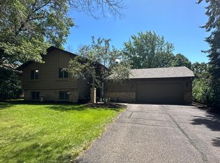 11963 Evergreen St NW, Coon Rapids, MN 55448