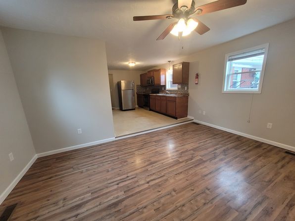 324-1 3rd St