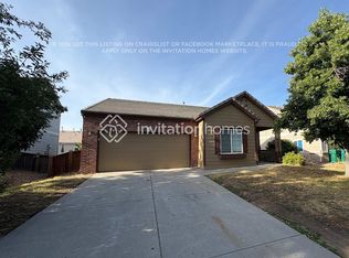 19736 E 58th Dr, Aurora, CO 80019