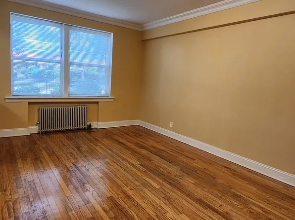 141-39 Union Turnpike image 6 of 15