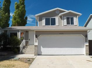 5570 W Shadberry Cir, West Jordan, UT 84081