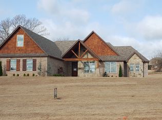 3647 N Rockwell Ave, Blanchard, OK 73010