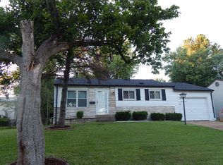 2665 Dunhill Dr, Maryland Heights, MO 63043