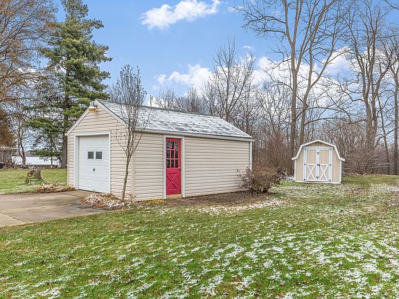 1 car garage & storage barn