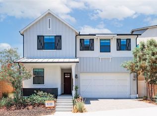 27647 Suncrest Rd, San Pedro, CA 90732