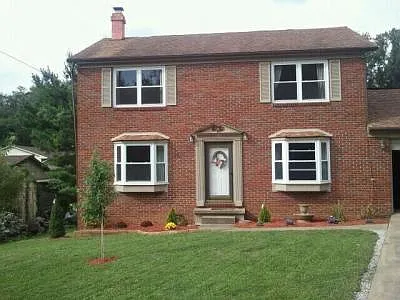 107 Cove St photo 1
