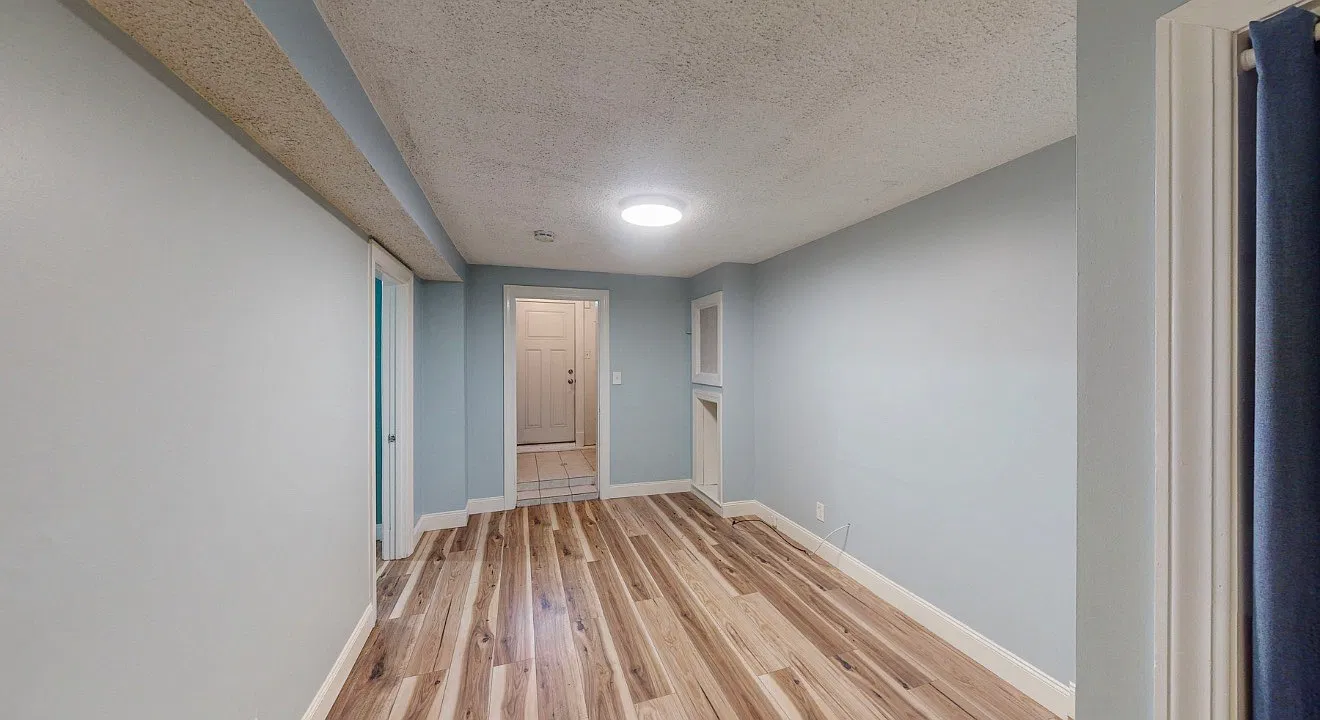 1 bed, 700 sqft, $2,200 — Photo 1