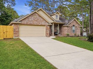 3202 Glen Forest Rd, Montgomery, TX 77356