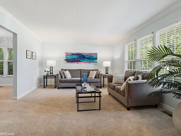 1400 Meyer Rd — Photo 4