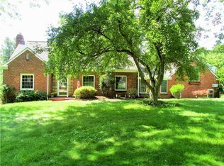 1048 Logan Rd, Bethel Park, PA 15102