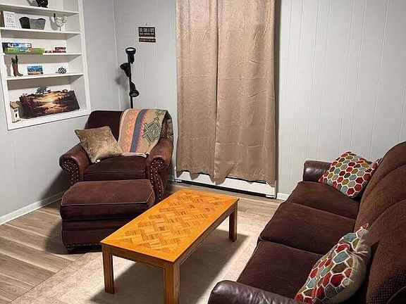 5th image of 275 Palm Beach Rd