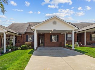 3945 Jasmine Ln, Denver, NC 28037