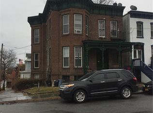 209 3rd St, Newburgh, NY 12550