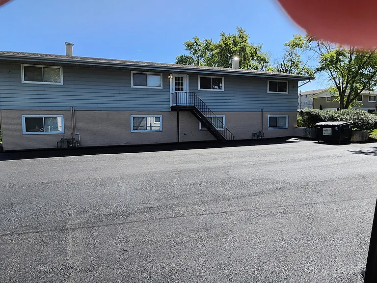 1317 Argo Ln — Photo 3