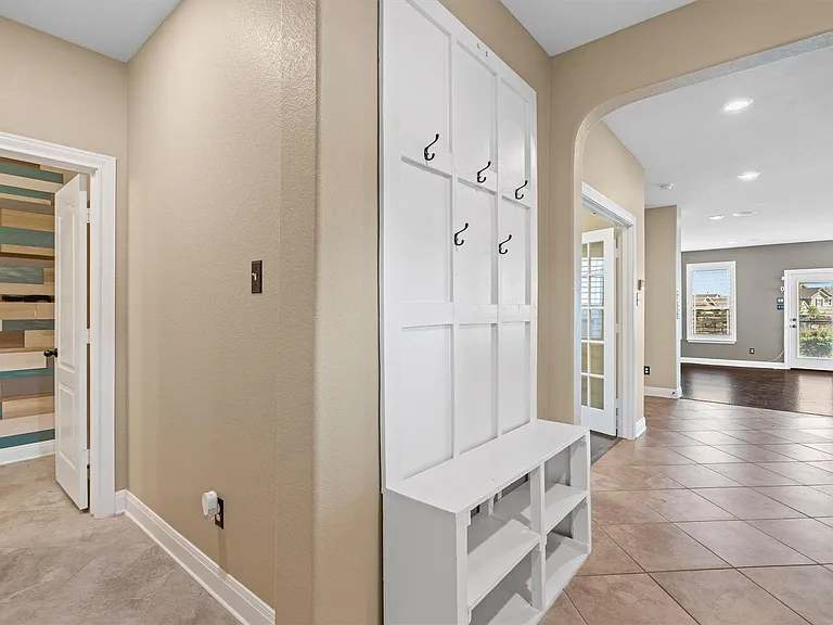 100 Speckle Park Dr — Photo 9