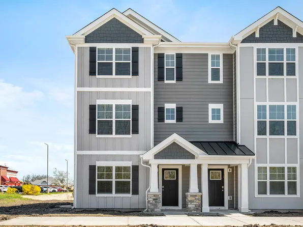 2241 Glacier St, Mundelein, IL 60060