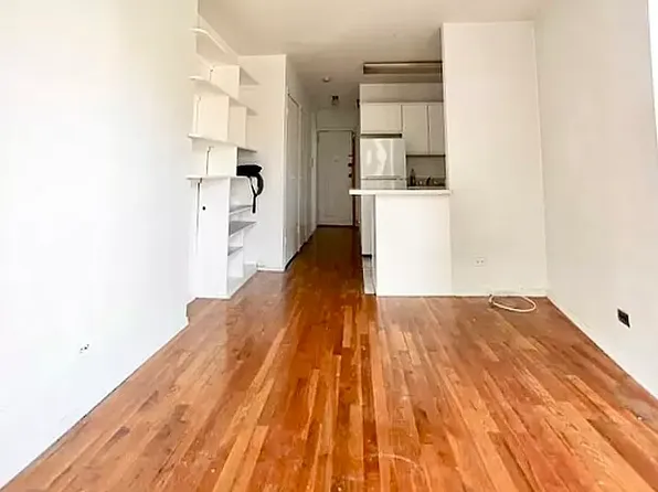 18 King St, New York, NY