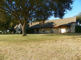 3938 Gajewski Rd, Sealy, TX 77474