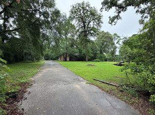 15212 Cedar Cir, Conroe, TX 77302