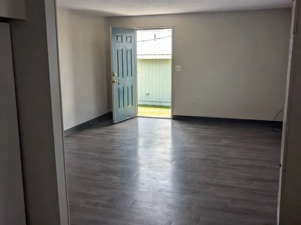 1427 Lakeview Ave, Klamath Falls, OR 97601