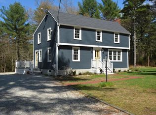 87 Hall St, Dunstable, MA 01827