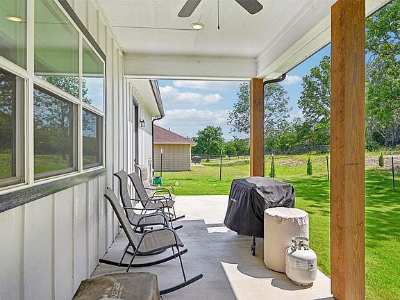 4th image of 10680 Karen Sue Ct