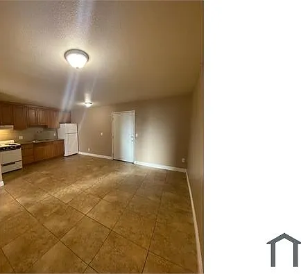 305 N 10th St #31 — Photo 3