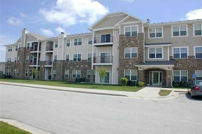 1st image of 1329 SE University Ave Unit 305