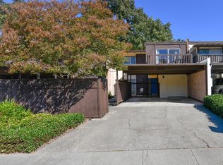 3146 Valley Green Ln, Napa, CA 94558