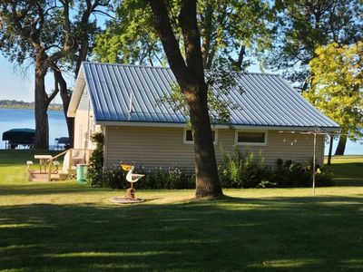 1061 N Shore Dr, Hendricks, MN, 56136
