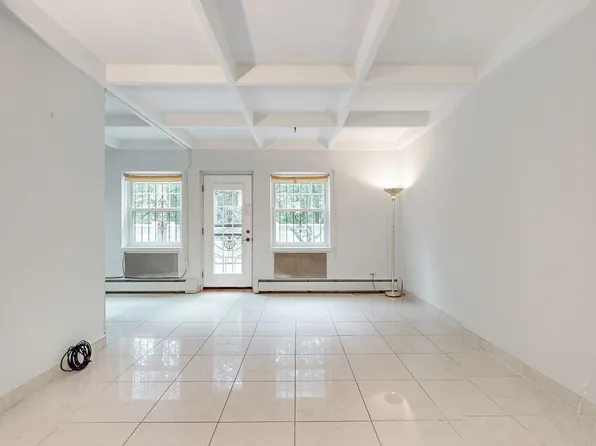 147-36 Charter Road image 5 of 17