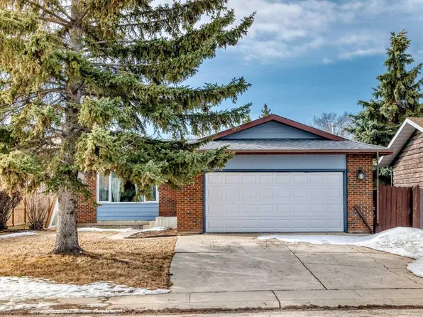 5217 N Shannon Dr, Olds, AB T4H 1B2