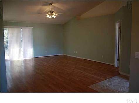 2nd image of 907 Vonna Jo Cir