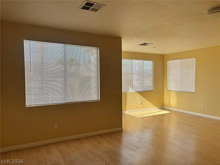 302 Turtle Peak Ave — Photo 7