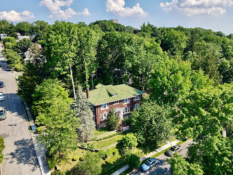 155 Paulin Blvd — Photo 41